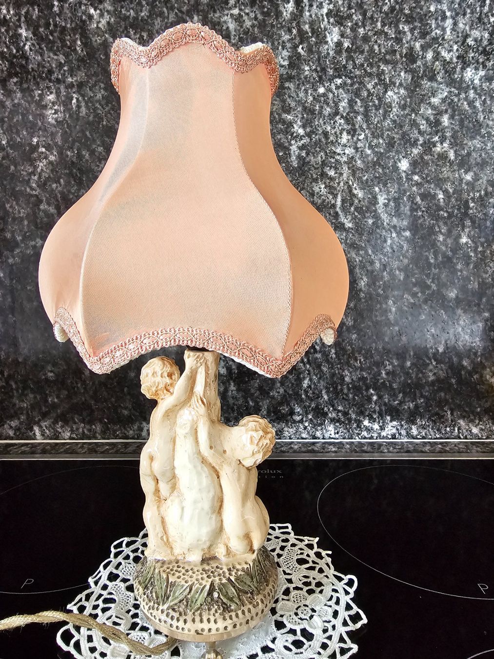 Lampade: Tischlämpchen antik – Usato da Tuggen venduto da Rugi2 2