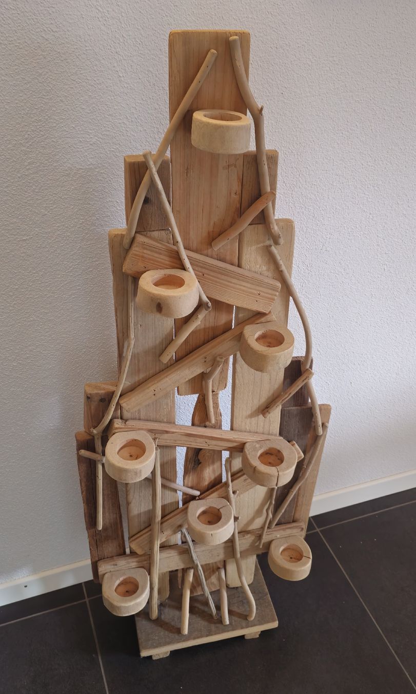 Tutte le decorazioni: Holzskulptur Deko – Usato da Staffelbach venduto da Ddado01 5