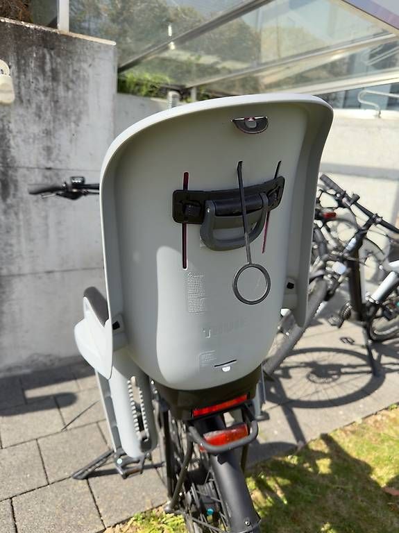 Auto-Kindersitze: Thule Velo kindersitz – Gebraucht aus Aeschi SO von Oceana.Indigo 3