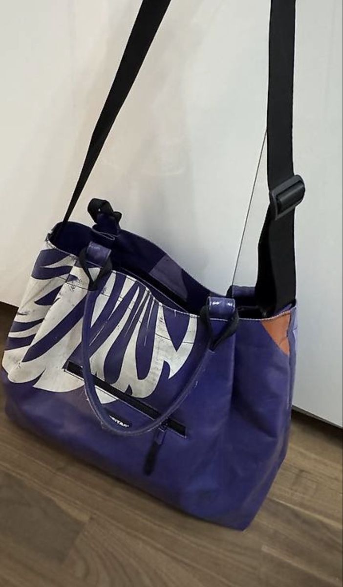 Freitag Borse: Wunderschöne Violette Freitag Tasche 💜 – Usato da Chur venduto da arxi 2