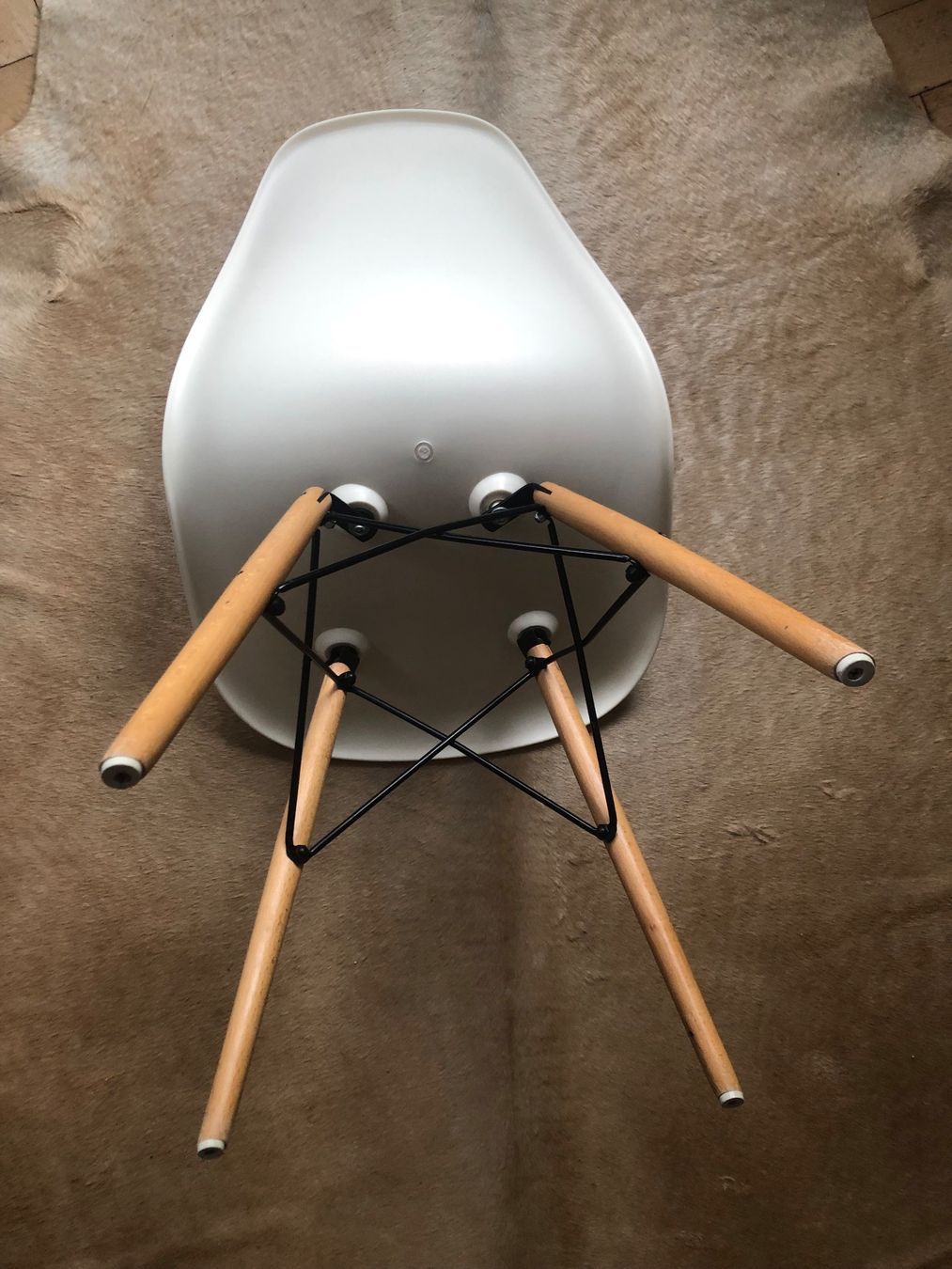 Stühle: Plastic Chair, beige, Top Zustand! – Gebraucht aus Zürich von ricarda_777 1