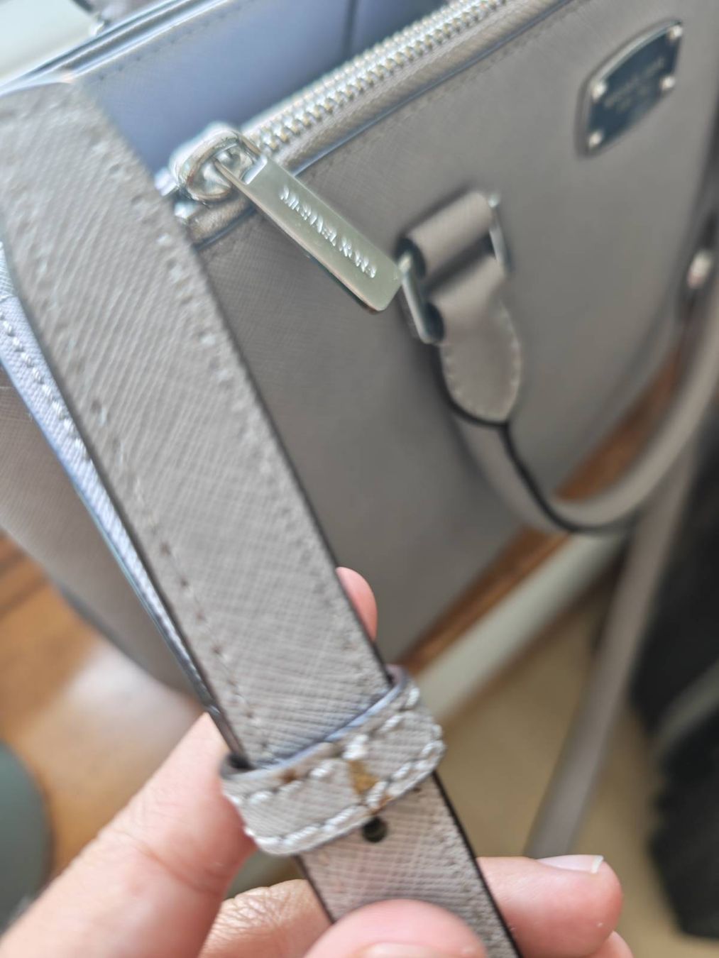 Michael Kors Taschen für Damen: Tasche Michael Kors – Gebraucht aus Zürich von MAG_b6zd 5