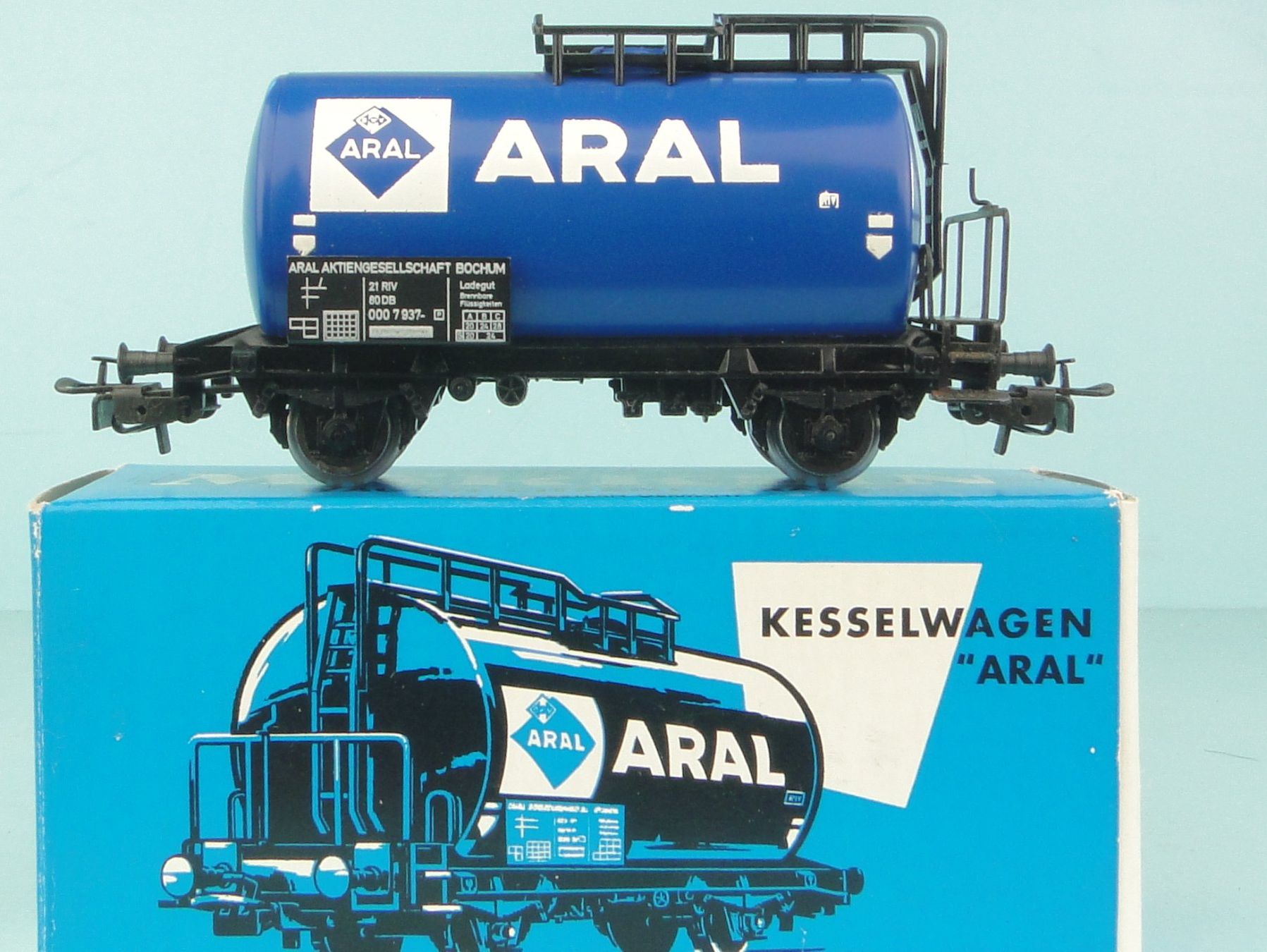 Märklin Modellini di ferrovie: Märklin H0 4646 Aral – Usato da Bülach venduto da cann11 2
