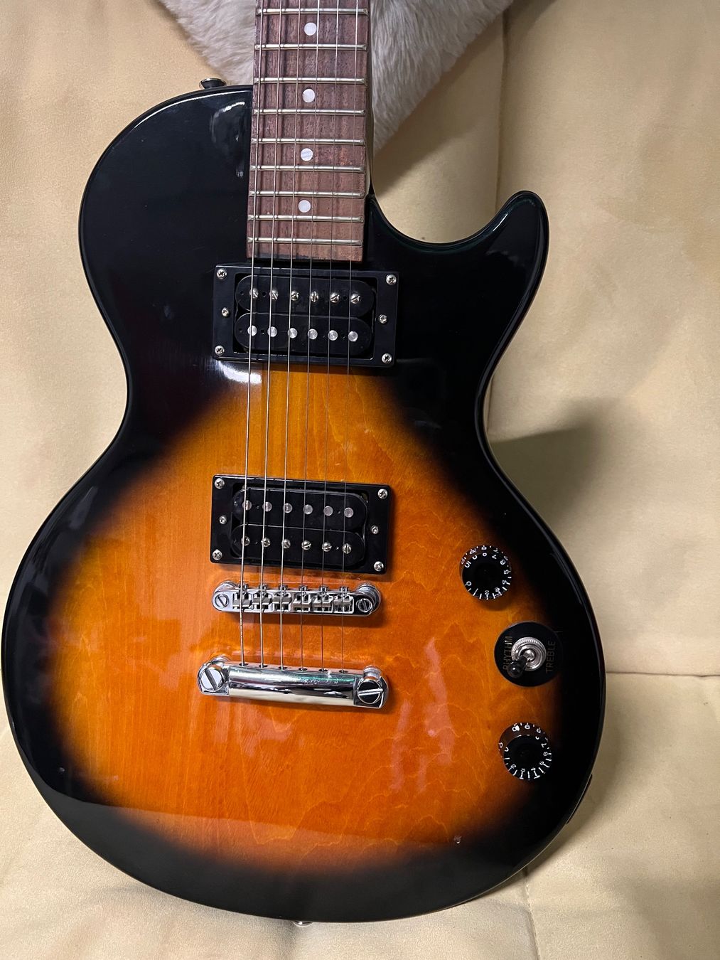 Musikinstrumente: E-Gitarre Epiphone Special II Sunburst – Gebraucht aus Hochdorf von Brandnew 3