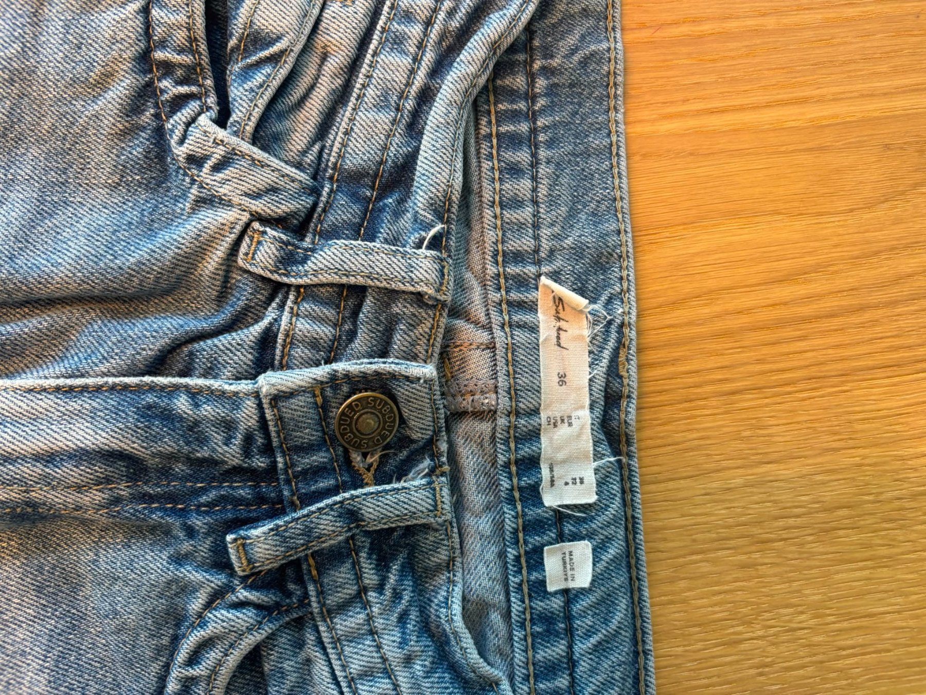 Jeans: Subdued low waist straight jeans size 36 – Gebraucht aus Kilchberg ZH von Yves076 1