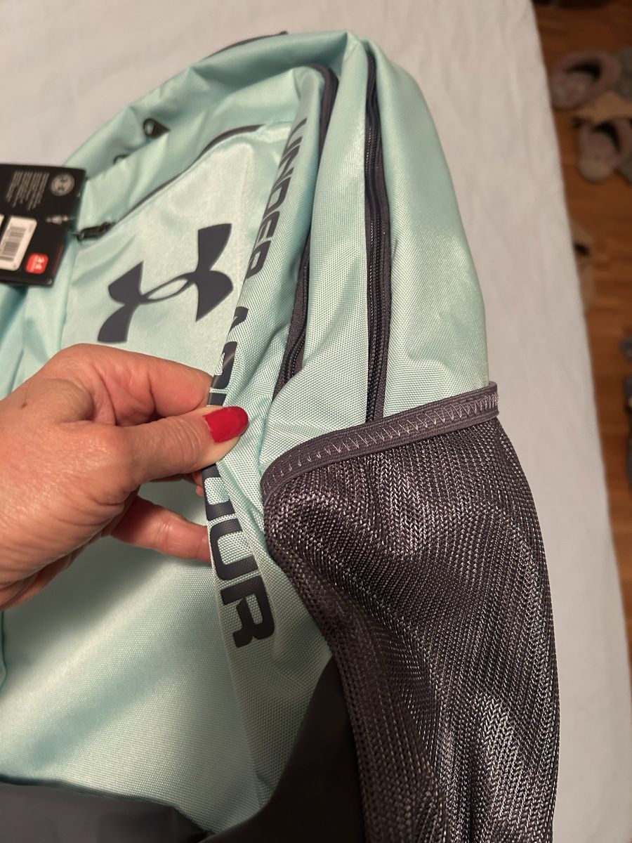Under Armour Sacs à dos: Under Armour Rucksack neu – Neuf (Voir description) à Zürich par whitelily 3