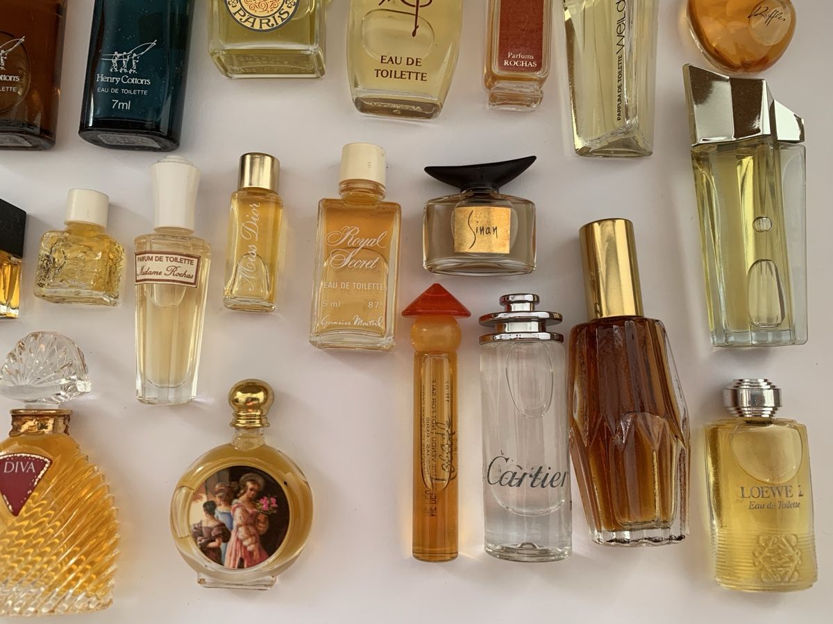 Profumi & Eau de Toilette: Parfum Miniature auch ältere dabei – Usato da Hochdorf venduto da Blume007 4