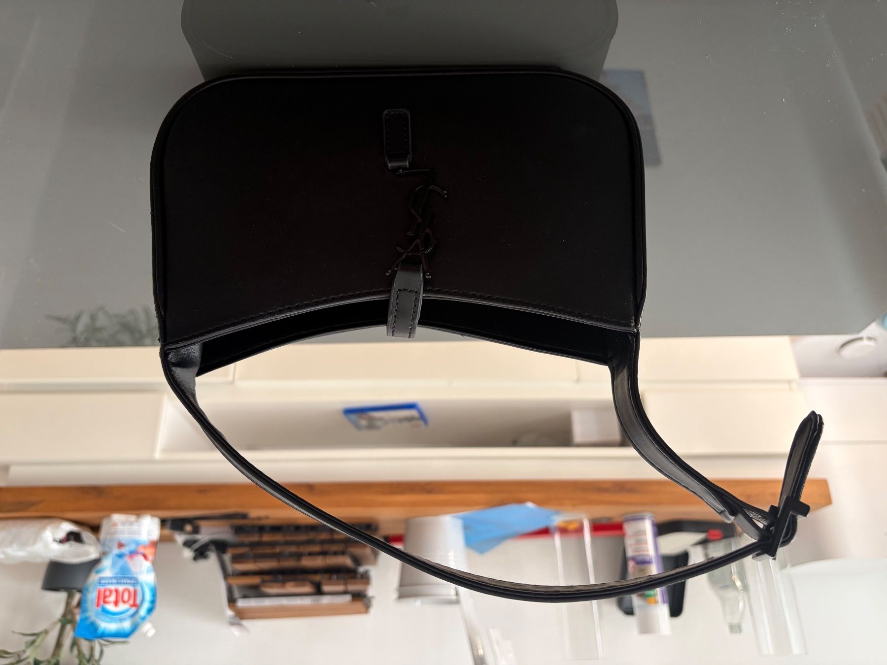 Saint Laurent Borse da donna: YSL Schultertasche Schwarz – Usato da Zuchwil venduto da ale_xzp9 2