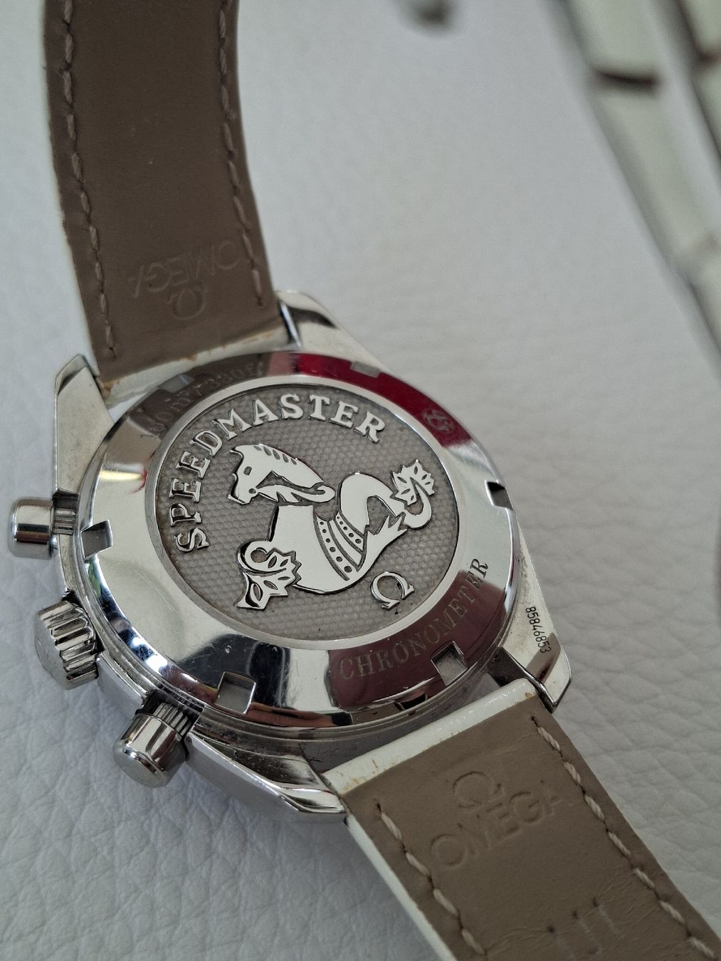Omega Orologi: Montre OMEGA Speedmaster Chronomètre Boîte – Nuovo (secondo la descrizione) da Sierre venduto da Bestdeal21 3