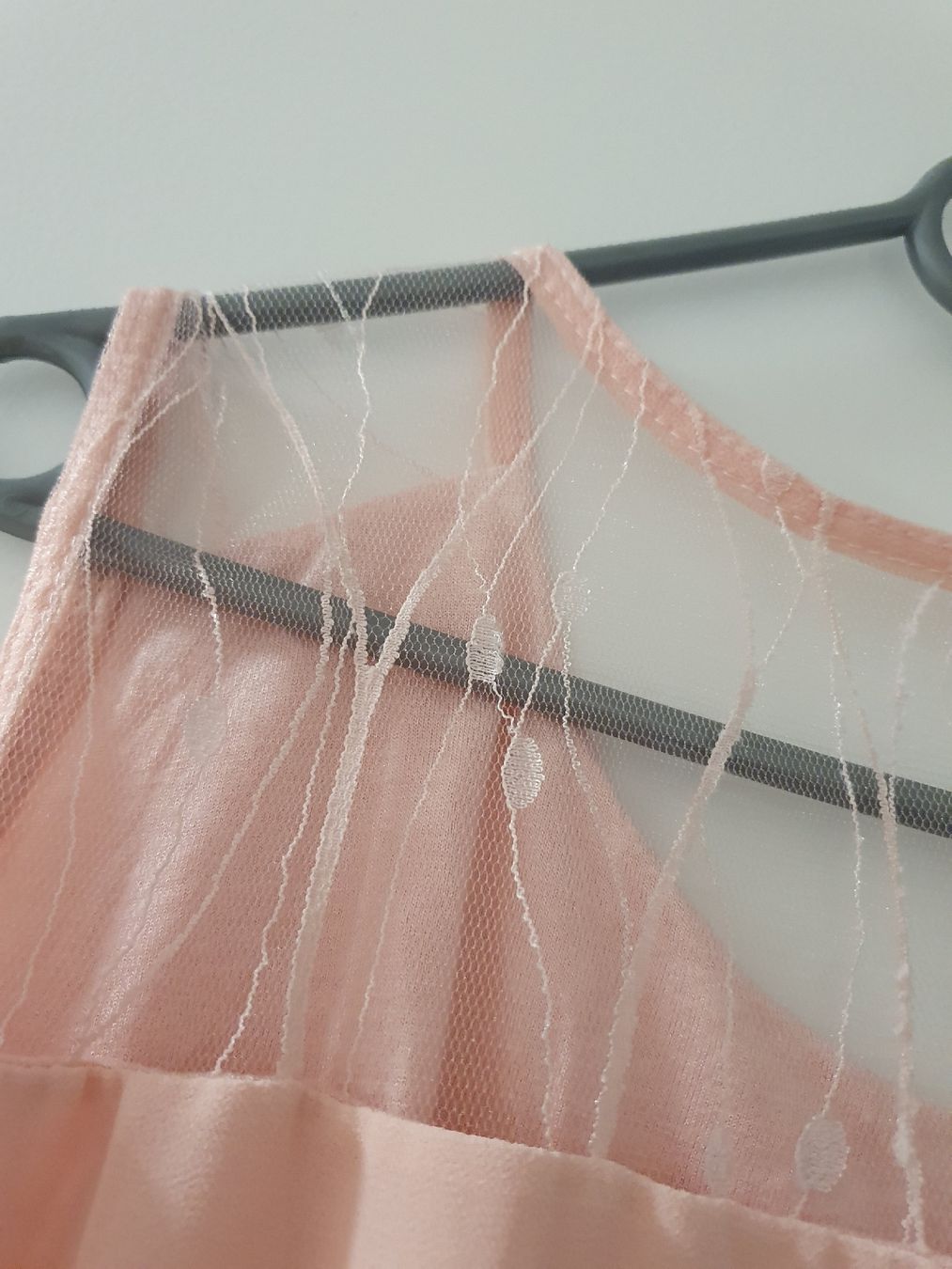 Blusen: Bluse rosa Grösse L mit Spitze neuwertig – Neu (gemäss Beschreibung) aus St.Gallen von Avena135 3