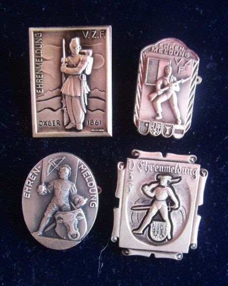 Medaglie: 4 X Abzeichen Ehrenmeldung des V.Z.F. – Usato da Luzern venduto da Horoskop1