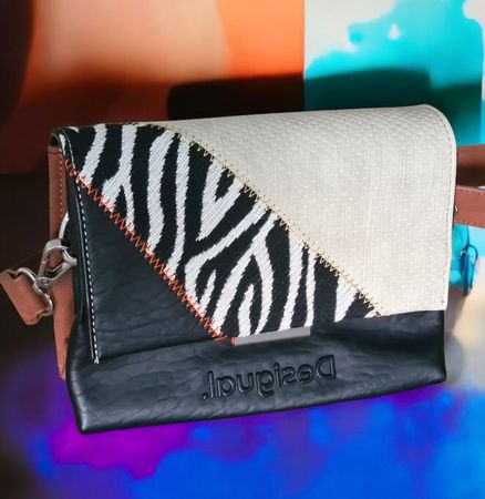 ORIGINAL/Sac Femme"DESIGUAL" Bandouilère