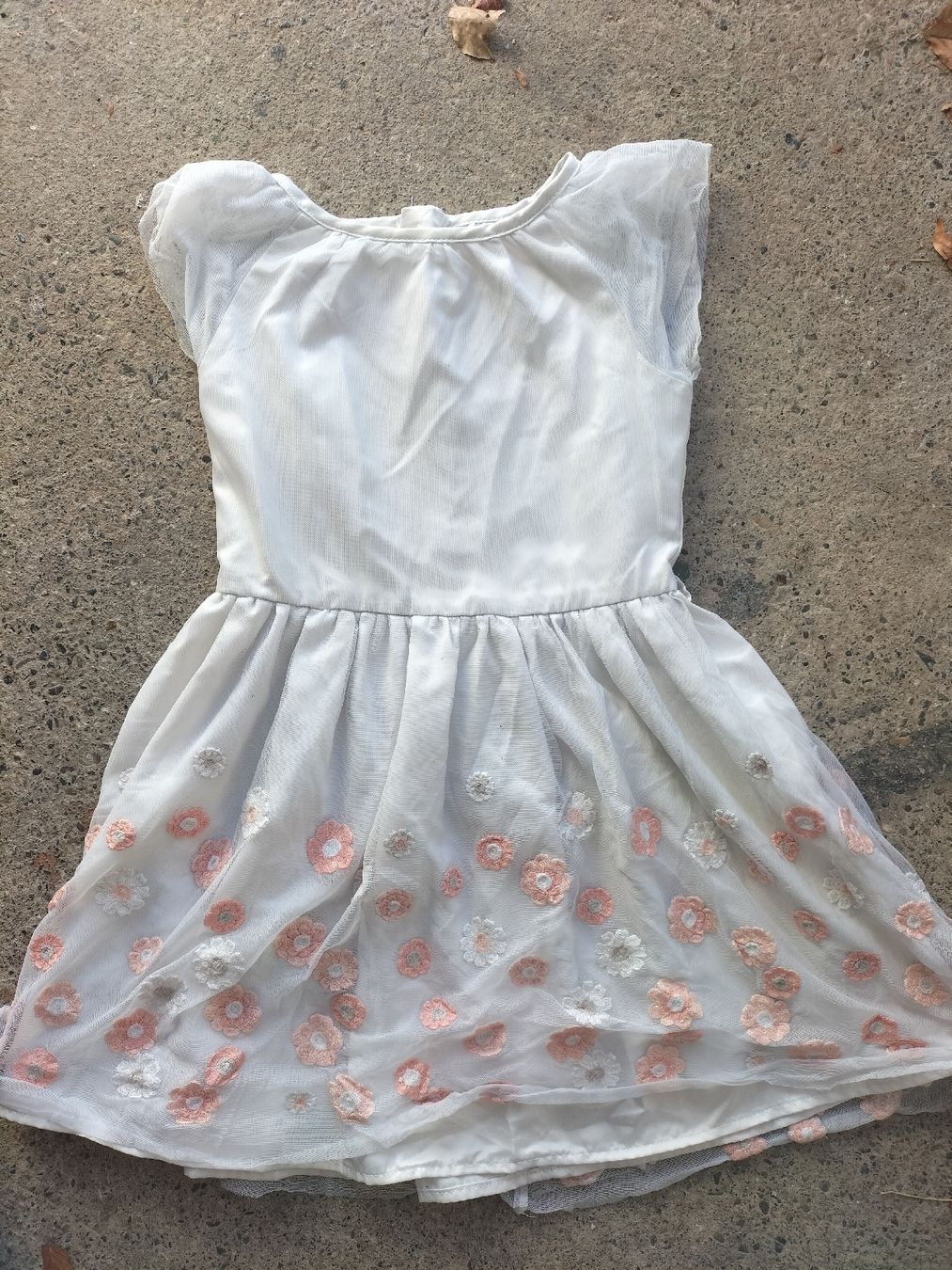 Robes et jupes: robe 122 – D'occasion à Gillarens par Emy_28