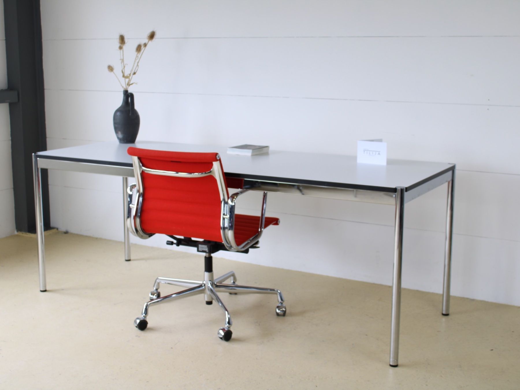 USM Tavoli: USM Haller Tisch weiss (2mx1m) – Usato da Meinisberg venduto da atelier_TILIJA 8