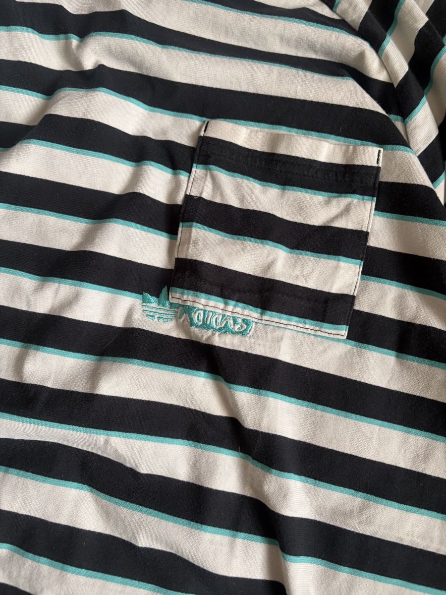 Adidas T-Shirts: Adidas Stripe T-Shirt, Size L – Gebraucht aus Brislach von edu_t6pq 1