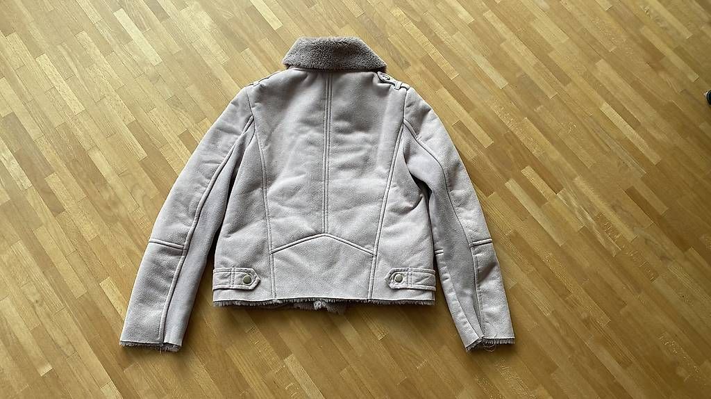 Giacche & Cappotti: Kuscheljacke Grösse 164 – Usato da Winterthur venduto da Lini08 2