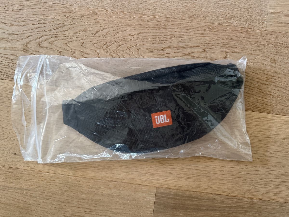 Taschen: JBL belt bag pouch NEW – Neu und originalverpackt aus Zürich von Restesindsuess 1