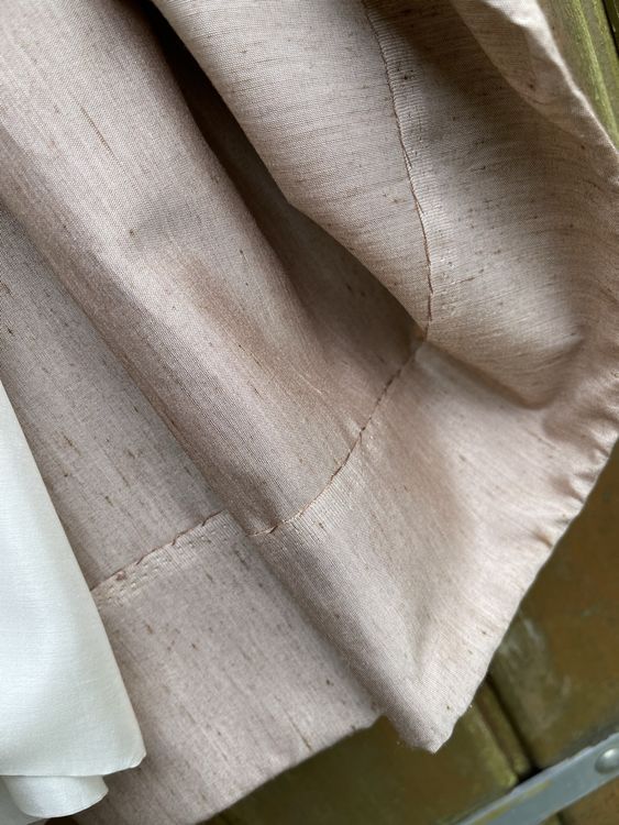 Röcke: Wunderschöner Seidenrock, handgemacht, Grösse S – Gebraucht aus Mönchaltorf von Cochenille 2