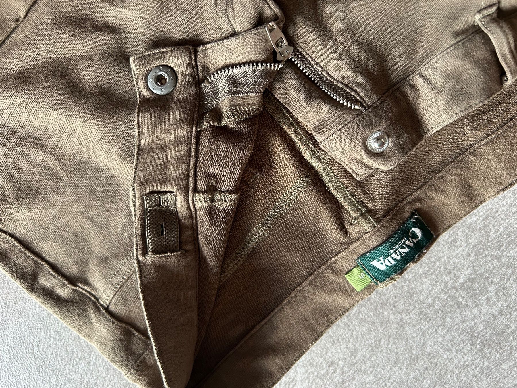Pantaloni: Short  Canada vert gr. S – Usato da Arbedo venduto da nadia1973 1
