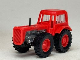 GB1-  VEB Plast Traktor rot