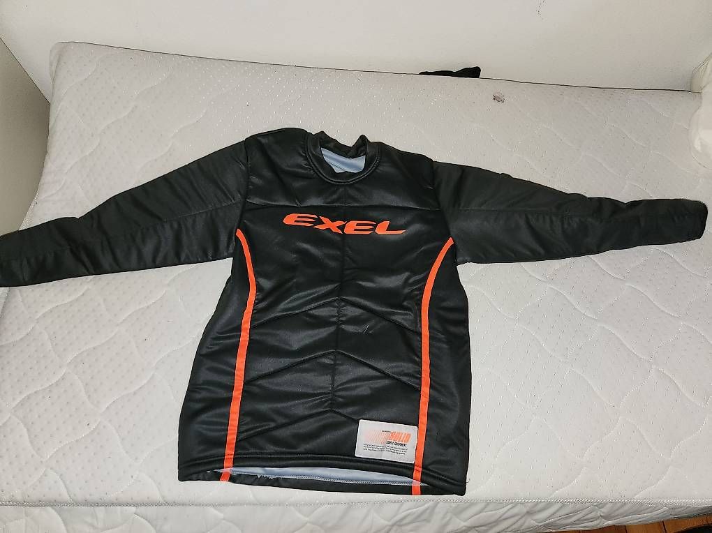 Maglioni & Felpe: Goaliepullover Unihockey – Usato da Basel venduto da Tobi_079