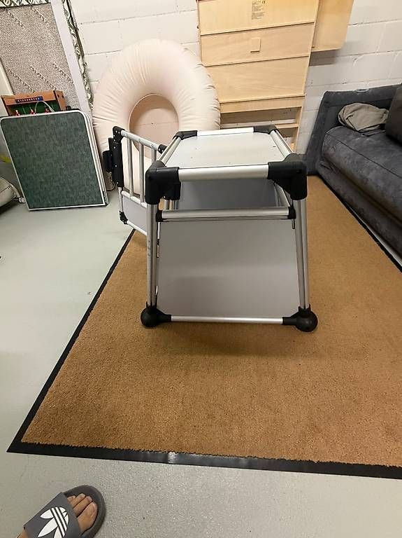 Liege- & Schlafplätze: Hundebox (wie neu) – Neu (gemäss Beschreibung) aus Horgen von xoana 1