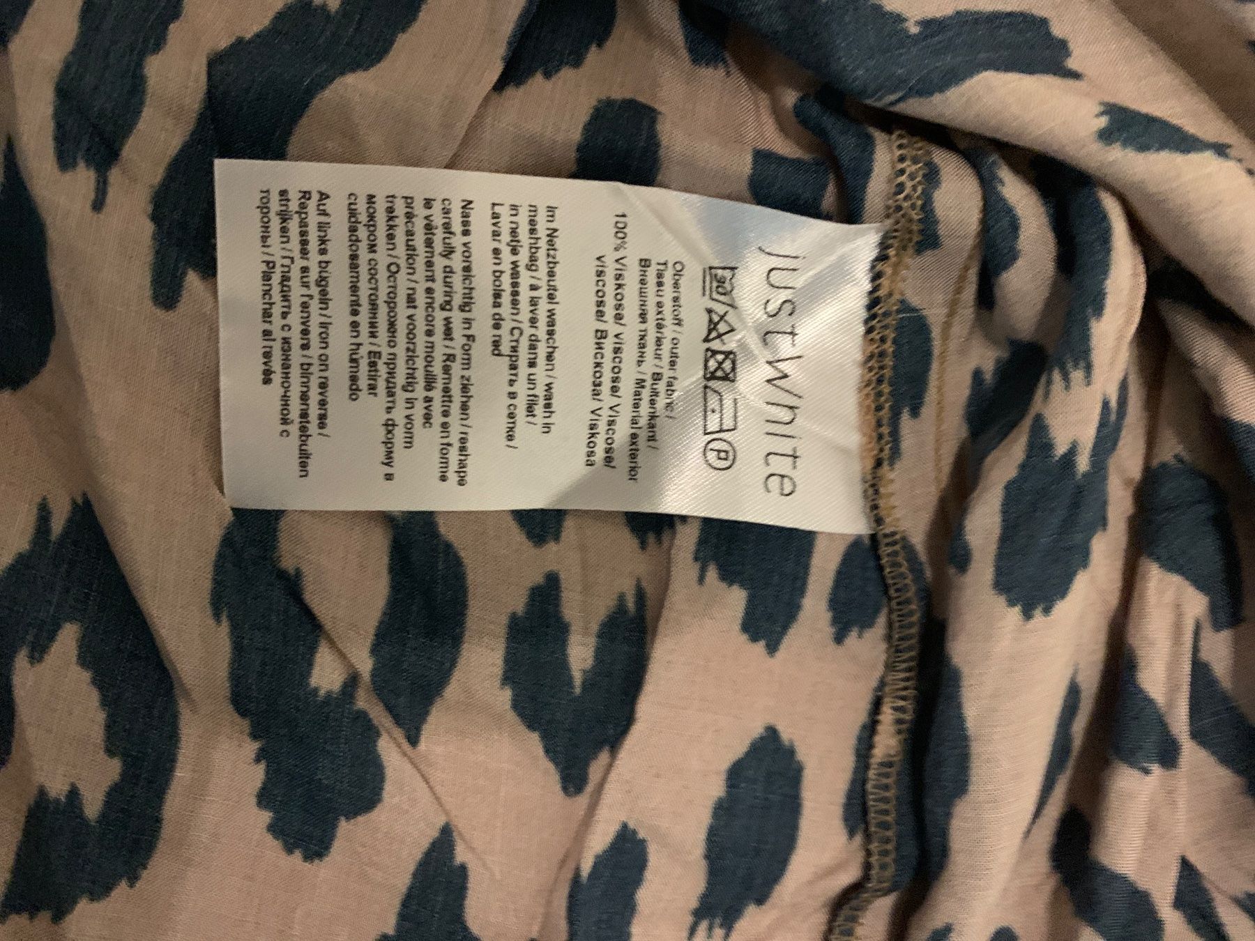 Camicette: Neue Bluse von JustWhite36/40 grosse – Nuovo e nell'imballaggio originale da Lausen venduto da tiguan07 2
