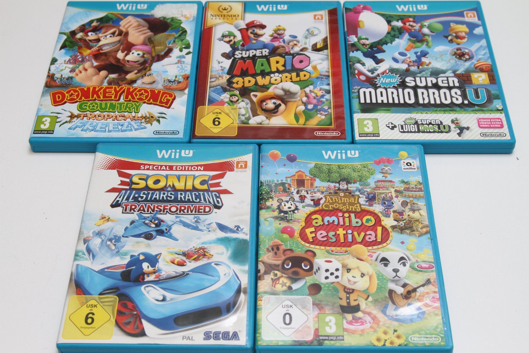 Nintendo Consoles: Nintendo Wii U Konsole mit Spielen – D'occasion à Basel par camelot99 6