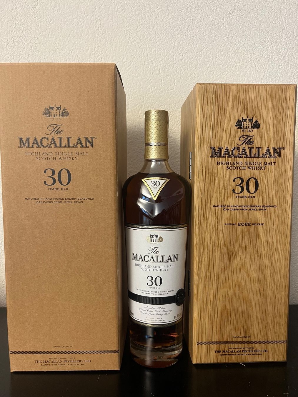 Macallan Bevande alcoliche: Macallan 30yo Sherry Cask 2022 Release – Nuovo e nell'imballaggio originale da Zürich venduto da maausi 2