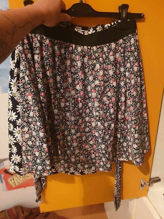 Lotti & Set di vestiti: Vestiti da donna – Usato da Golino venduto da clo_8r6j