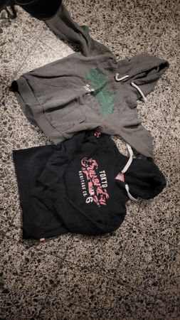 2 Superdry Kapuzenpullover grau / dunkelblau 