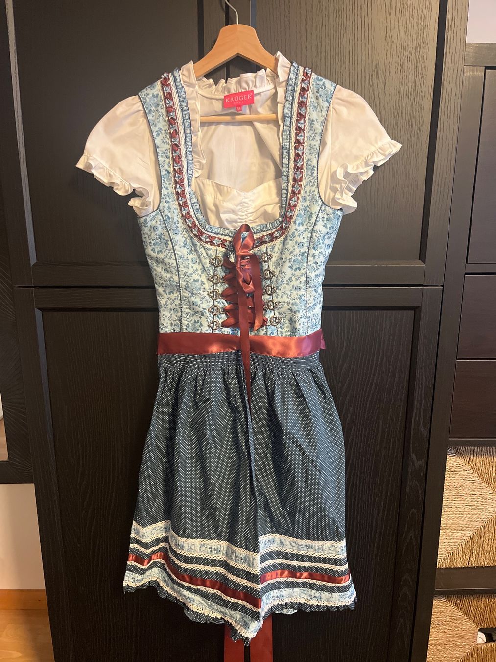 Kleider: Dirndl – Gebraucht aus Rupperswil von jro_89b6