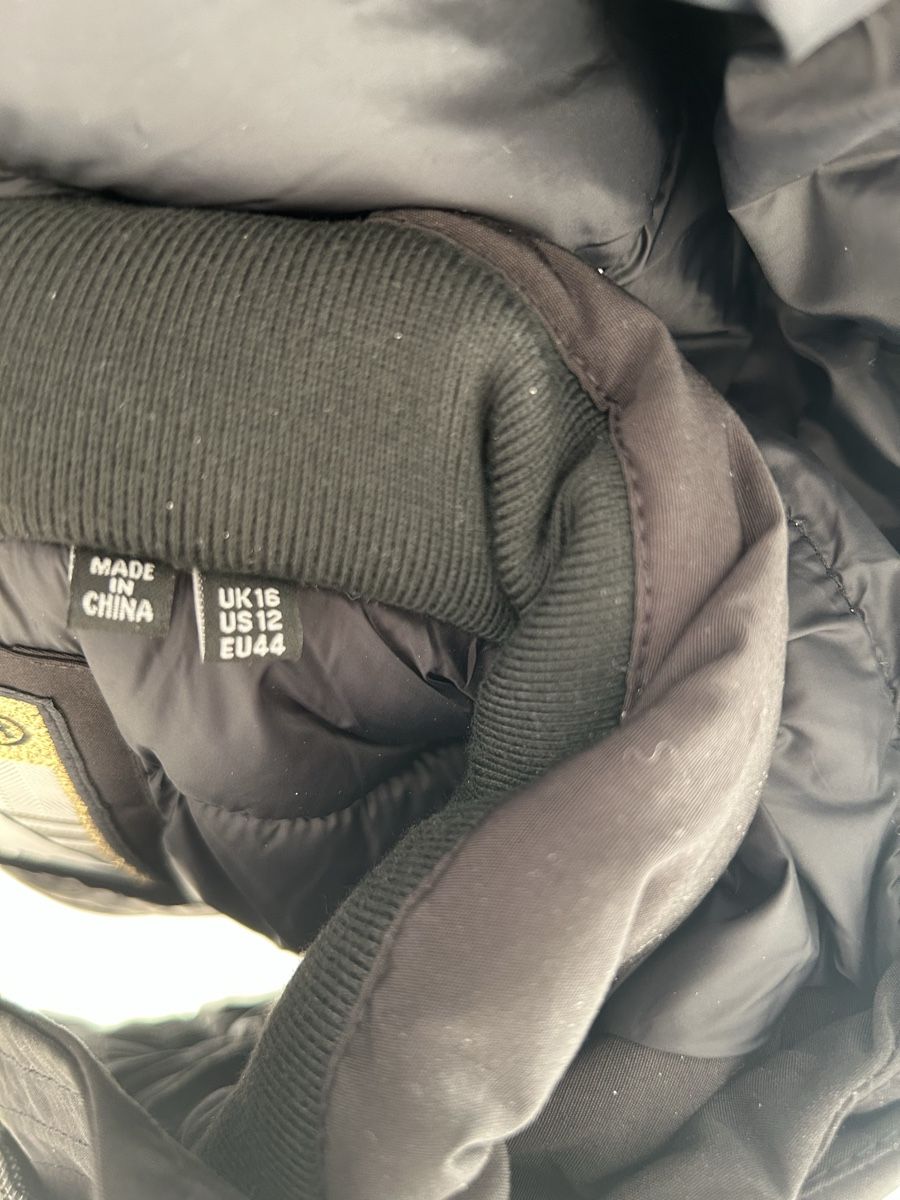Gilet & Giacche senza maniche: Superdry Everest Weste schwarz – Usato da Tägerschen venduto da Tommylee88 7