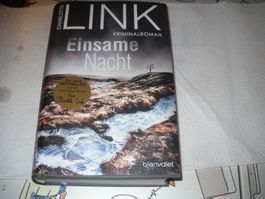 Thriller/Kriminalroman „Einsame Nacht“ von Charlotte Link.