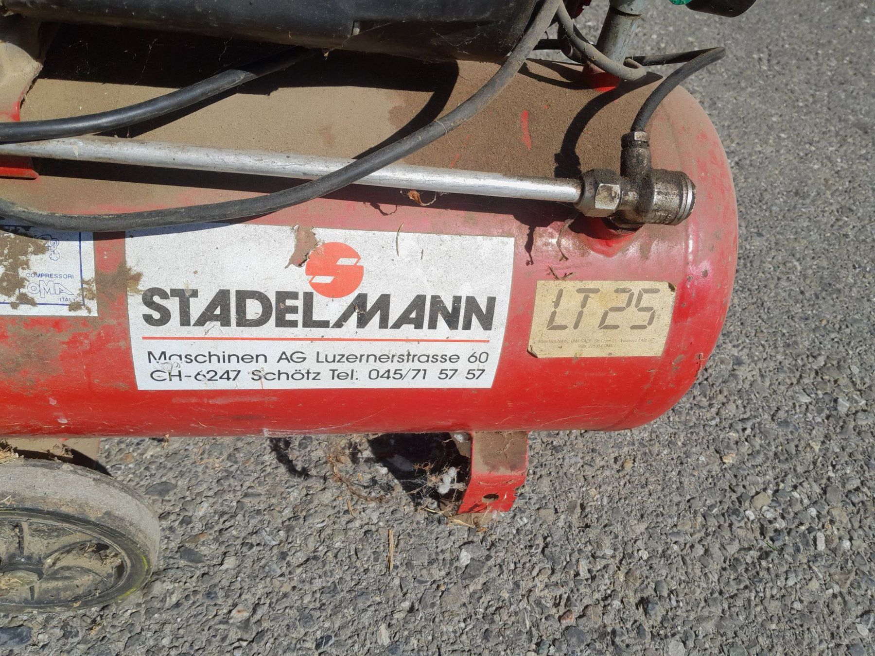 Compressori: Luftkompressor OMA – Difettoso da Oberkirch LU venduto da terratrac120 3