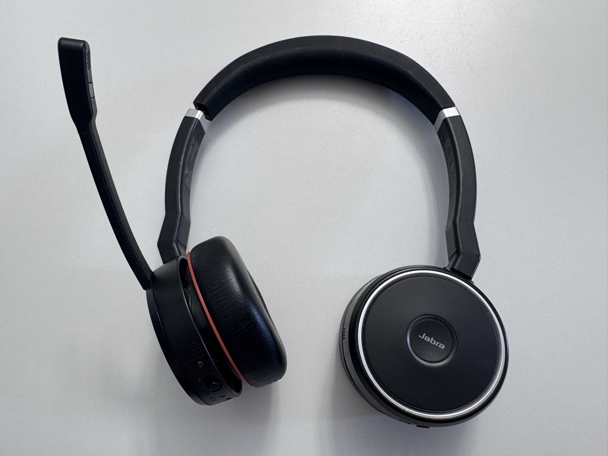 Jabra Kopfhörer: Jabra Evolve 75 Stereo Headset Kopfhörer – Gebraucht aus Thalwil von Mapago 1