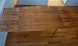 Ausziehbarer Holz Tisch