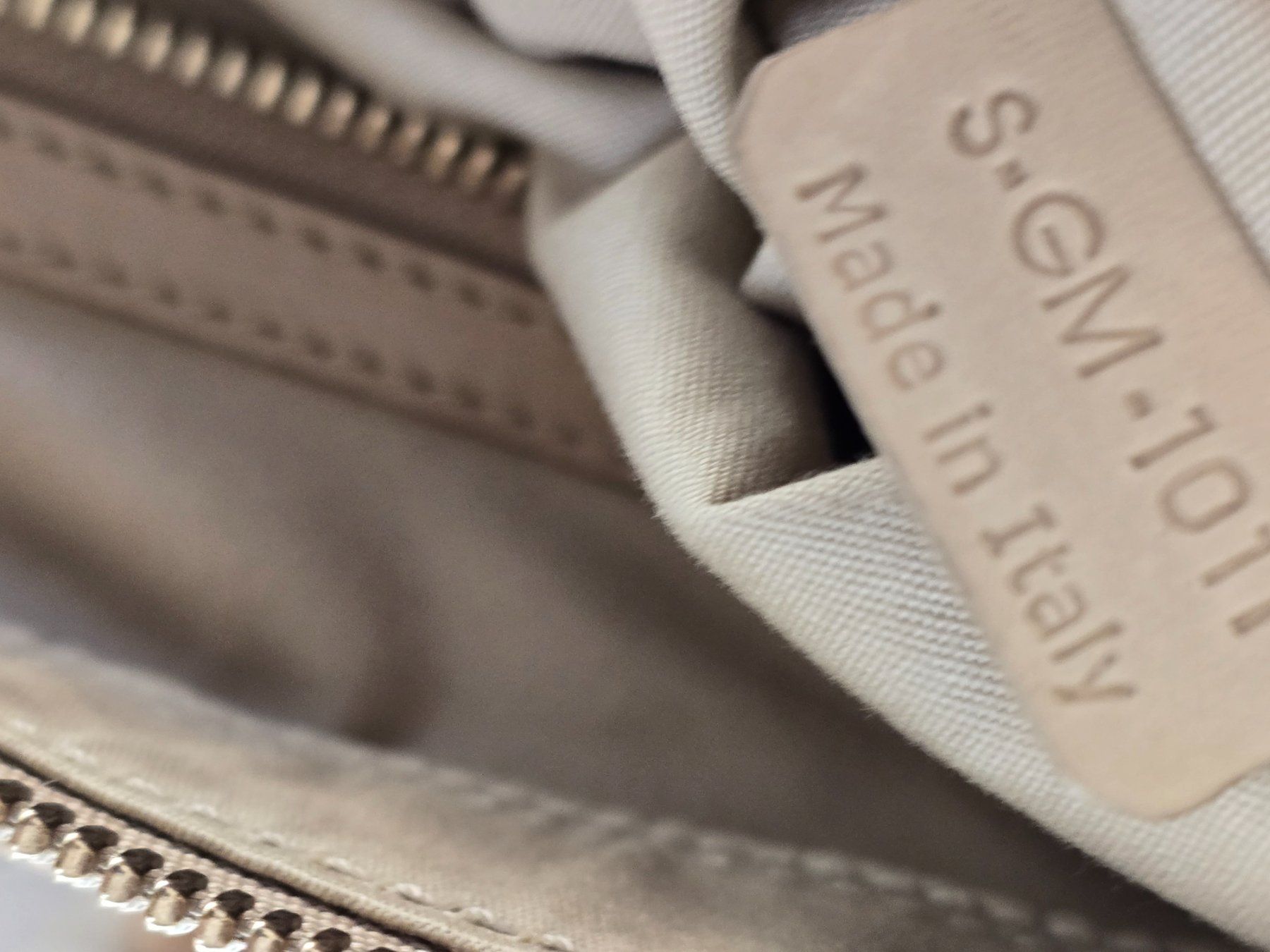 Celine Borse: CELINE  Leder Tasche Boogie – Usato da Bottmingen venduto da sandy_2 8