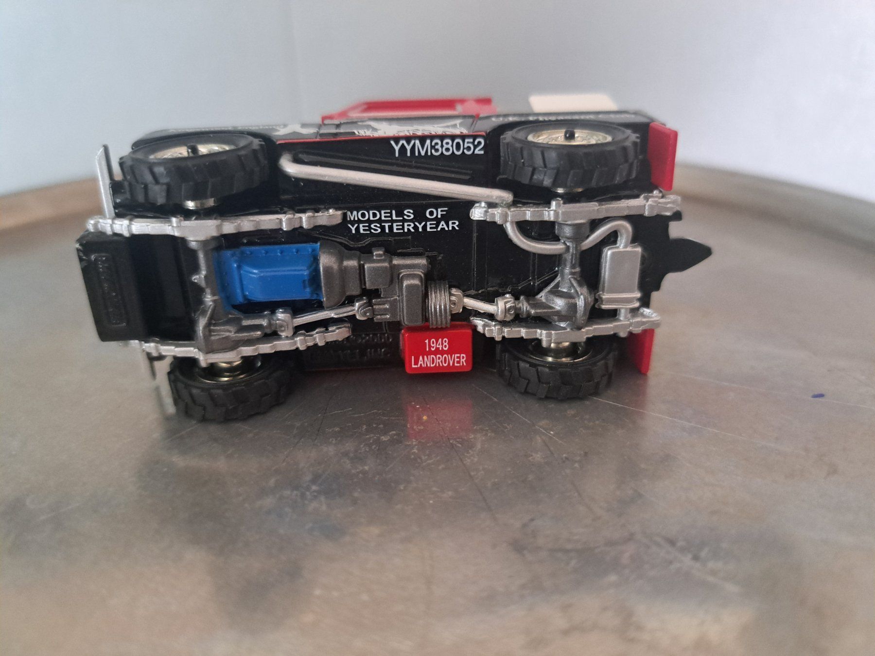 Matchbox Modellautos: Land Rover Matchbox 1/43 Top – Neu (gemäss Beschreibung) aus Emmenbrücke von bikesandmore75 3