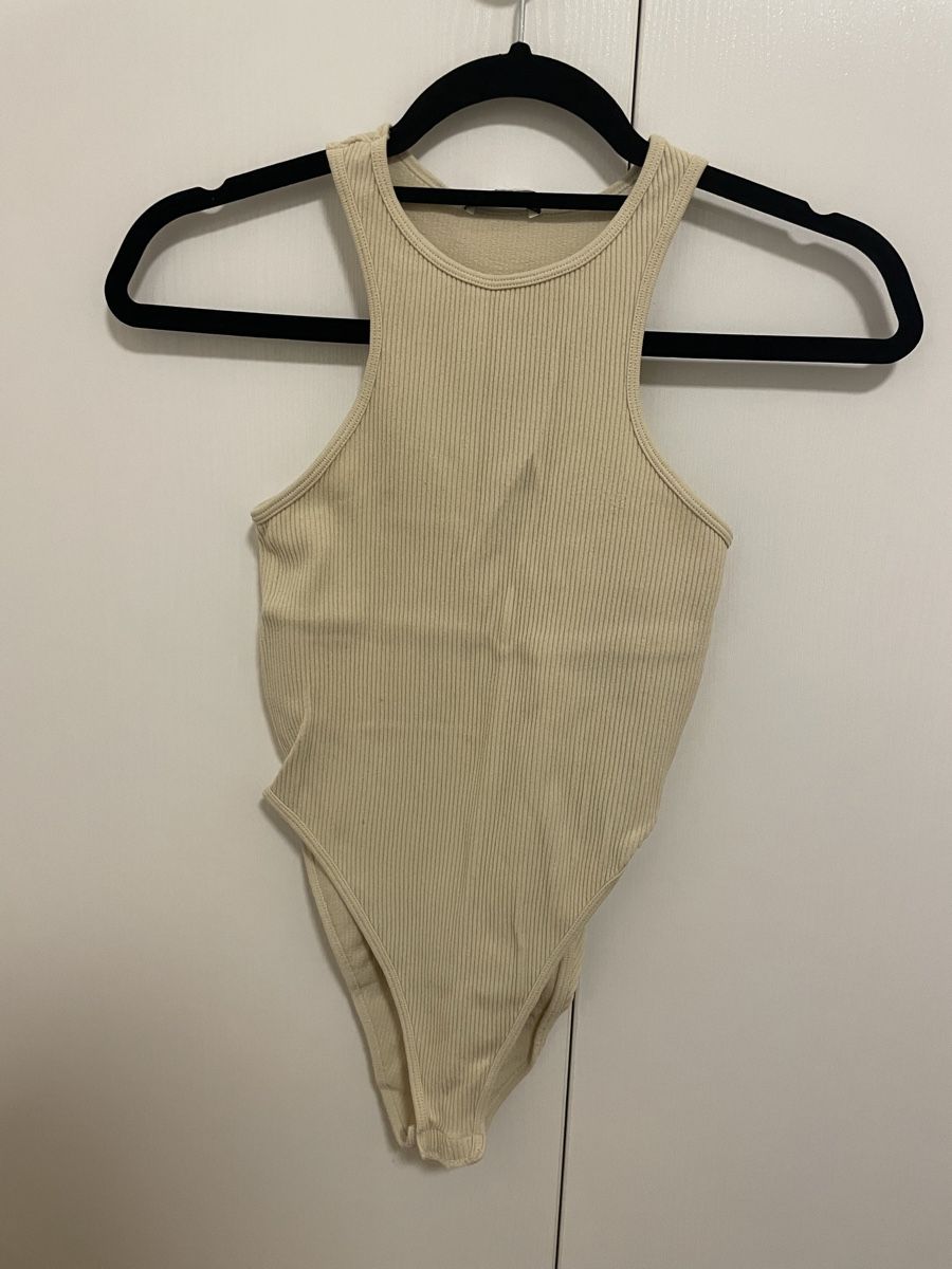 Zara Top: Body ZARA crème, taille S – Nuovo (secondo la descrizione) da Châtelaine venduto da nan_j75j 1