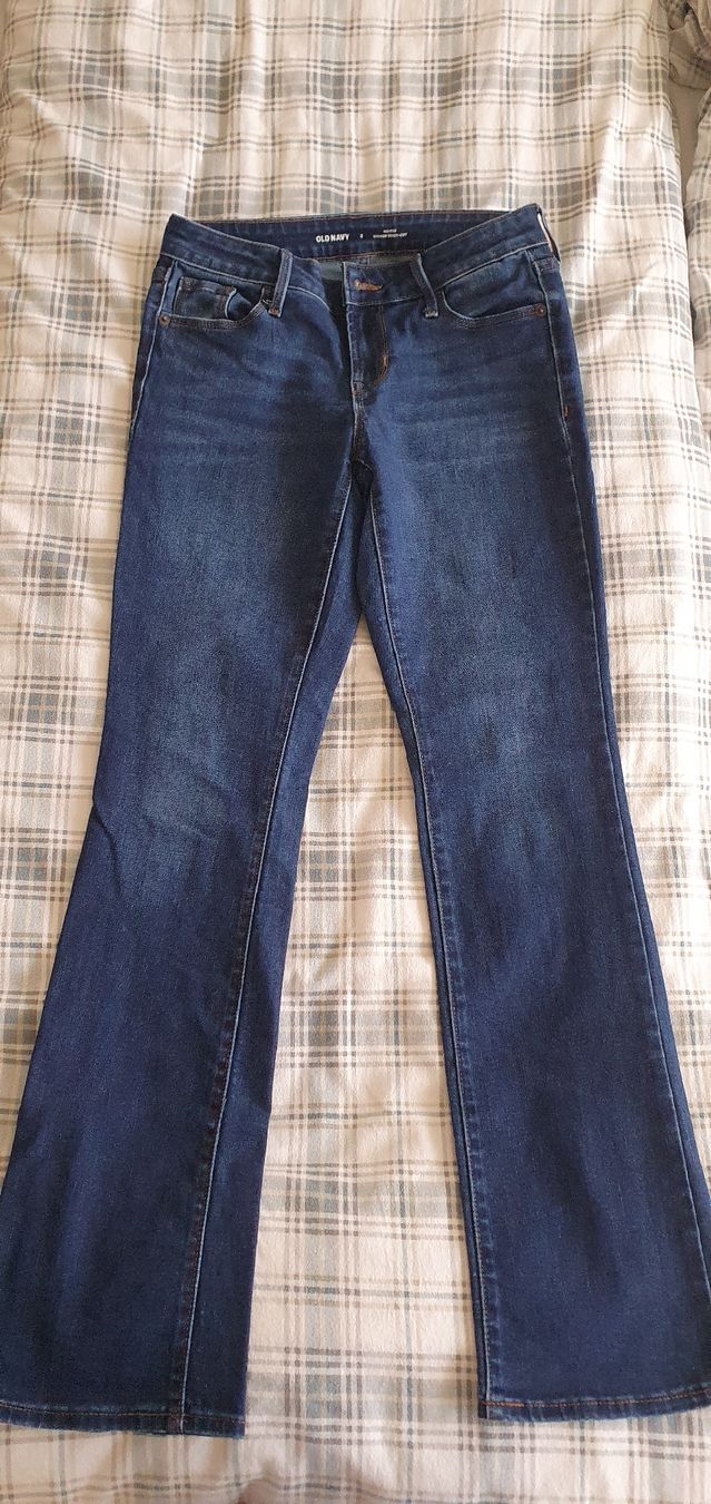 Jeans: Old Navy Jeans - Gr. 34 - Bootcut Style – D'occasion à Bern par fede736
