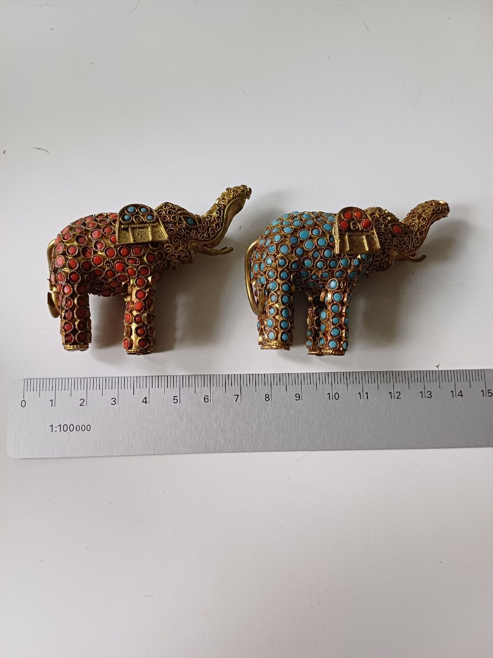 Statuette: Zwei Elefanten aus Messing, Indien – Usato da Zürich venduto da Avocadokern 5
