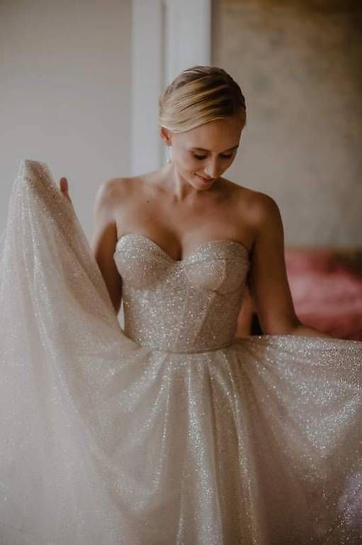 Vestiti: Hochzeitkleid – Usato da Bern venduto da marijukas 1