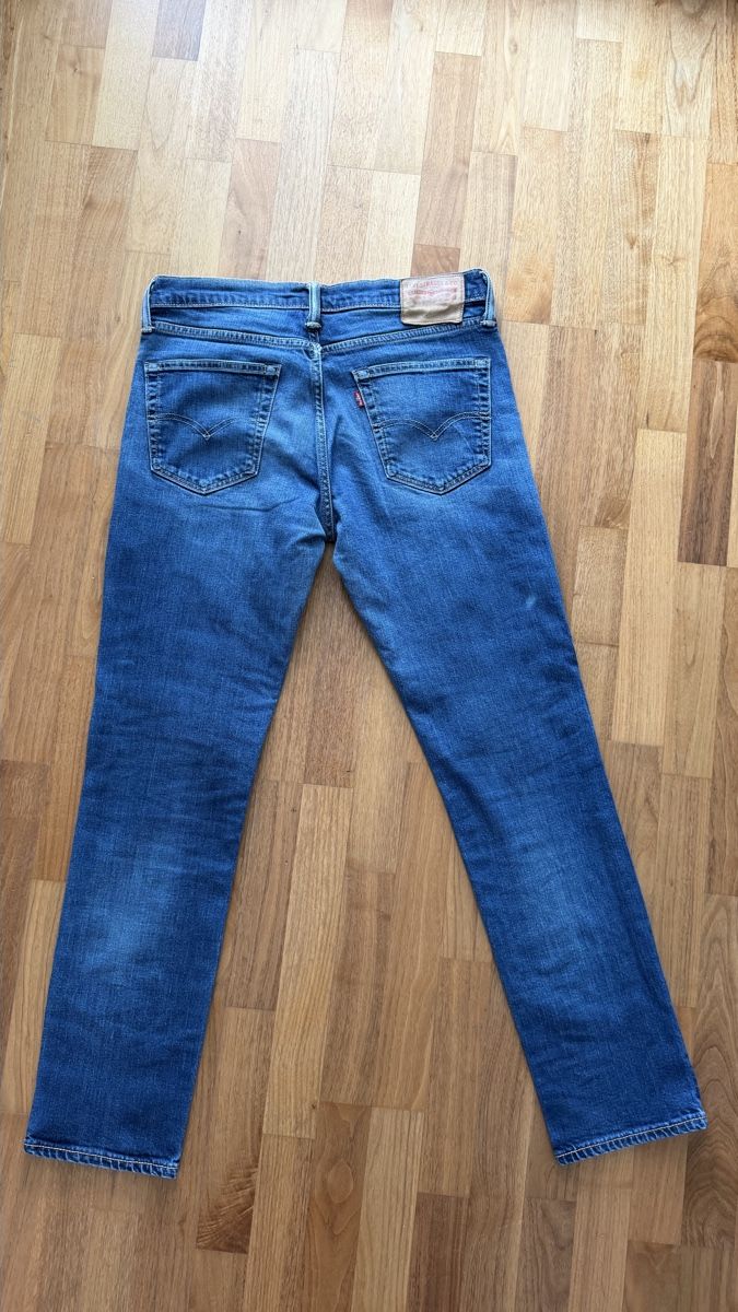 Levi's Jeans: Levis Jeans – Usato da Au SG venduto da Carolyn72 1