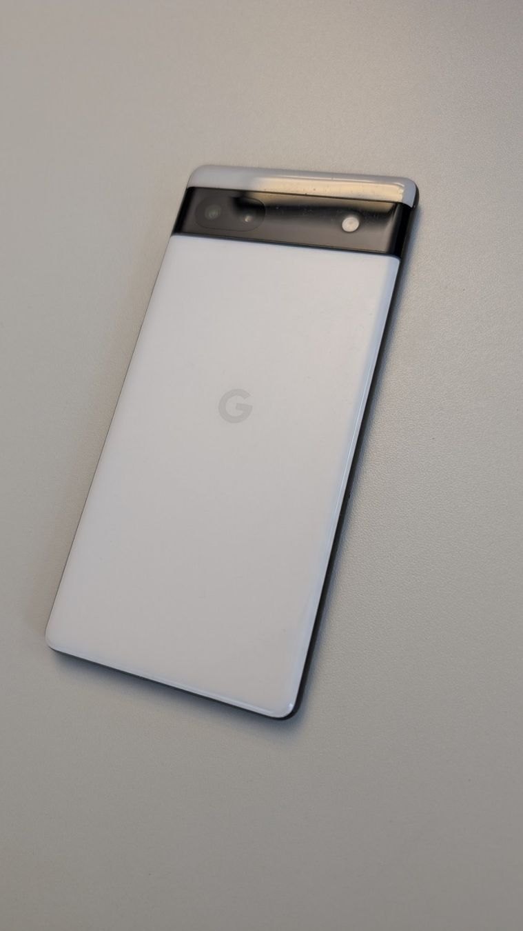 Google Handys / Smartphones: Google Pixel 6a Smartphone mit Displayschaden – Gebraucht aus Reiden von luk_57h6 2