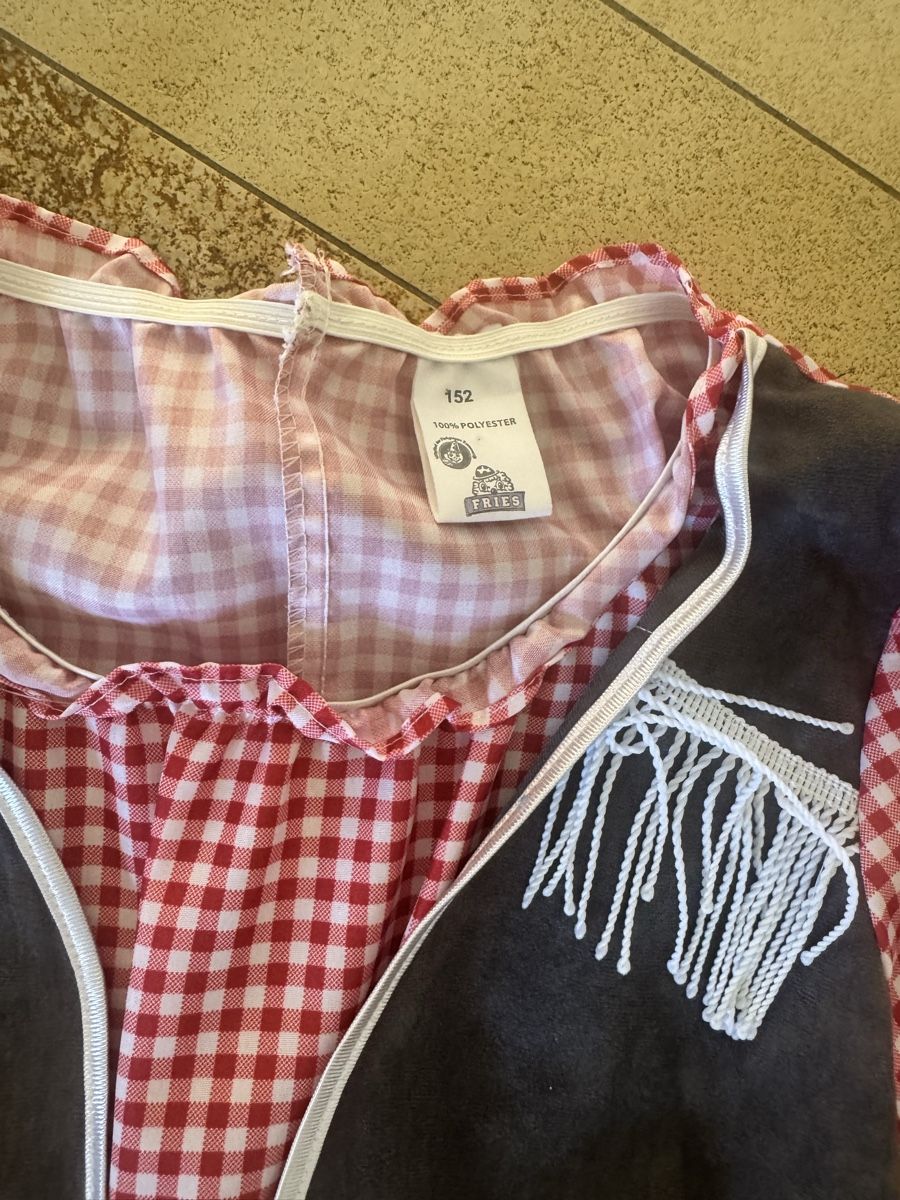 Kostüme: Cowboy Outfit Mädchen – Gebraucht aus Knonau von geb_zc7b 1