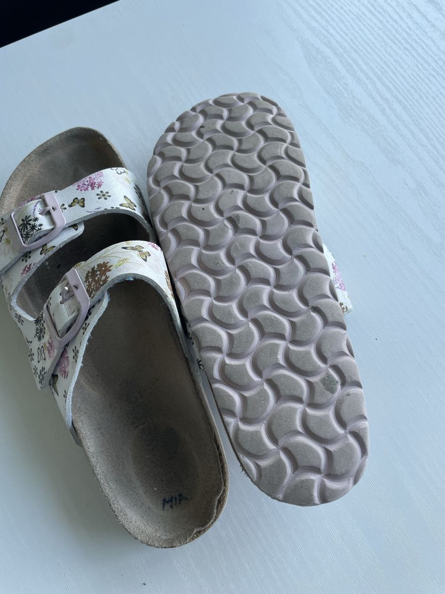 Scarpe da donna: Modische Haus oder Schulsandalen Gr.38 – Usato da Steinhausen venduto da Piaweber1943. 3