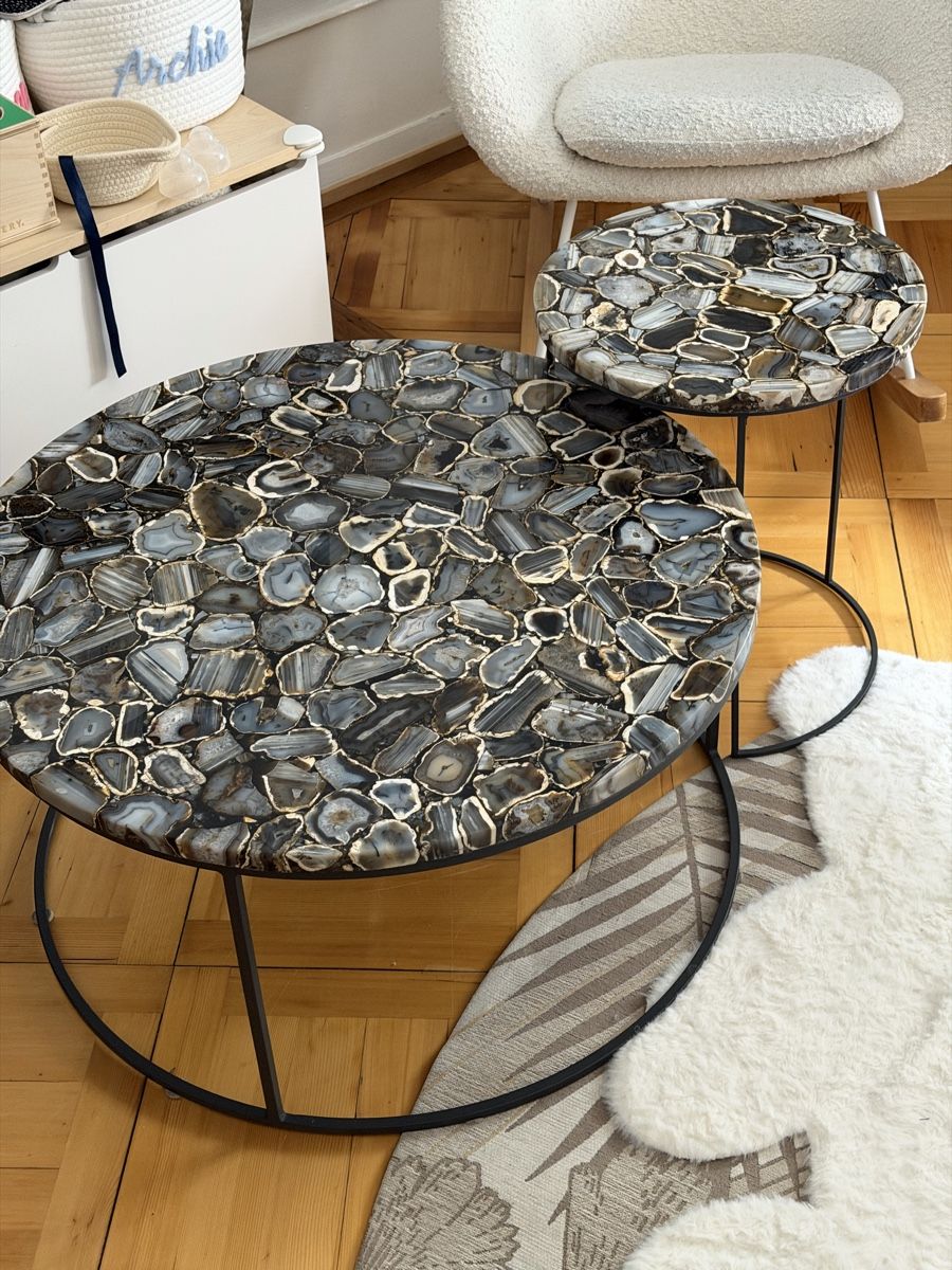 Set di tavolo e panche: Set de Table basse en agate et métal noir  – Nuovo (secondo la descrizione) da Genève venduto da ele_tv8v 1