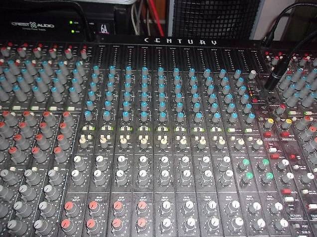 Console di mixaggio: Crest Century Desk – Usato da Brittnau venduto da hei_7jdk 4