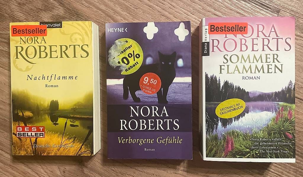 Libri: Nora Roberts - 3 Romantic-Suspense-Romane – Usato da Bazenheid venduto da josiba_6